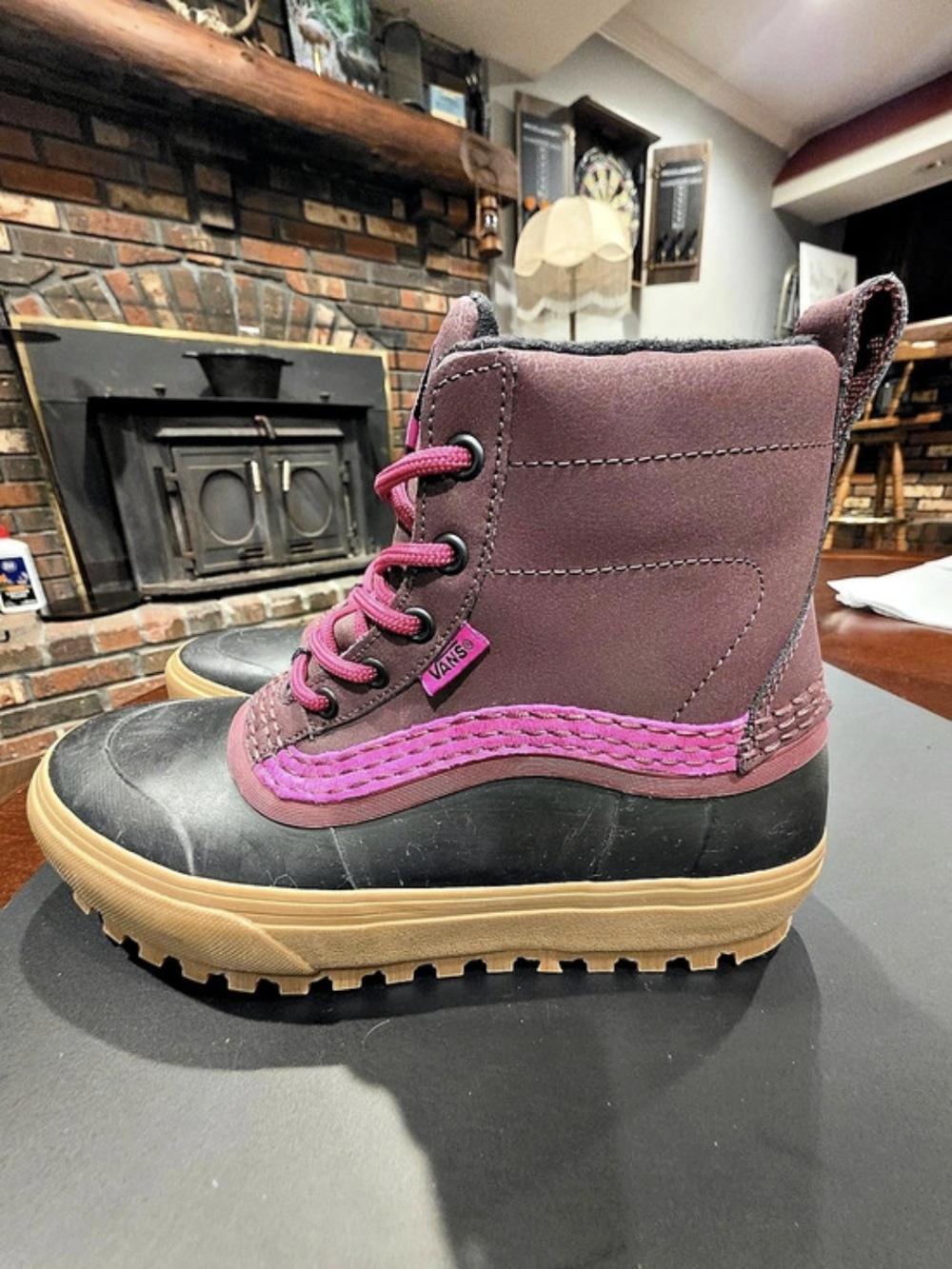 Vans Standard Mid Snow MTE Winter Boots Purple & Pink US 9